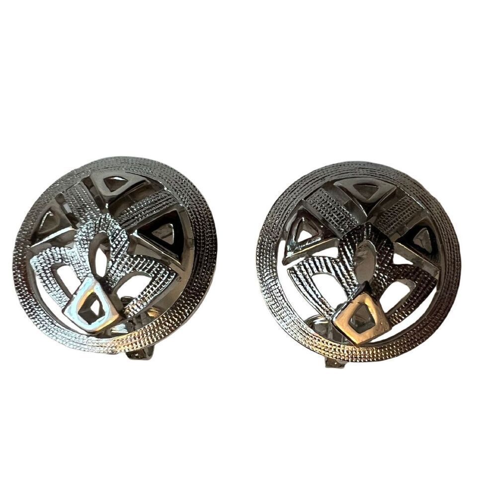 Vintage Crown Trifari open design clip earrings